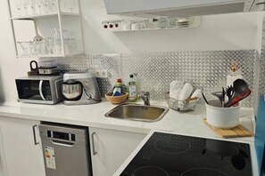 Private kitchen - FEE Apartment Berlin 2 (Berlin)