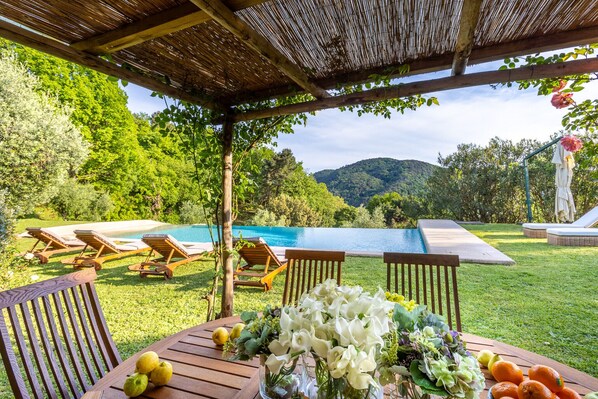 Villa | 5 bedrooms - Villa Morello Farmhouse (Lucca)