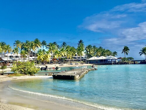 Sea, boat and mountain views, beach just around the corner!