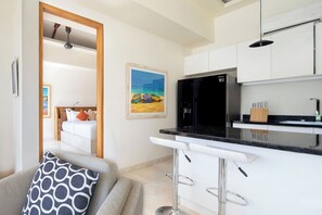 Flat-screen TV - Villa Bukit Gili Gede (Gili Gede)