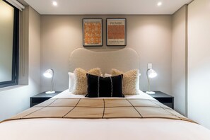 1 bedroom, in-room safe, iron/ironing board, Internet