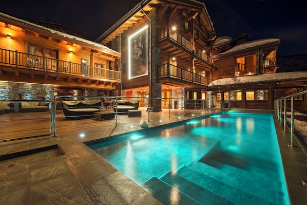 Bagian depan properti