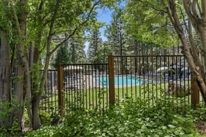 Pool - Kingswood Village Escape – For 4 (Kings Beach)