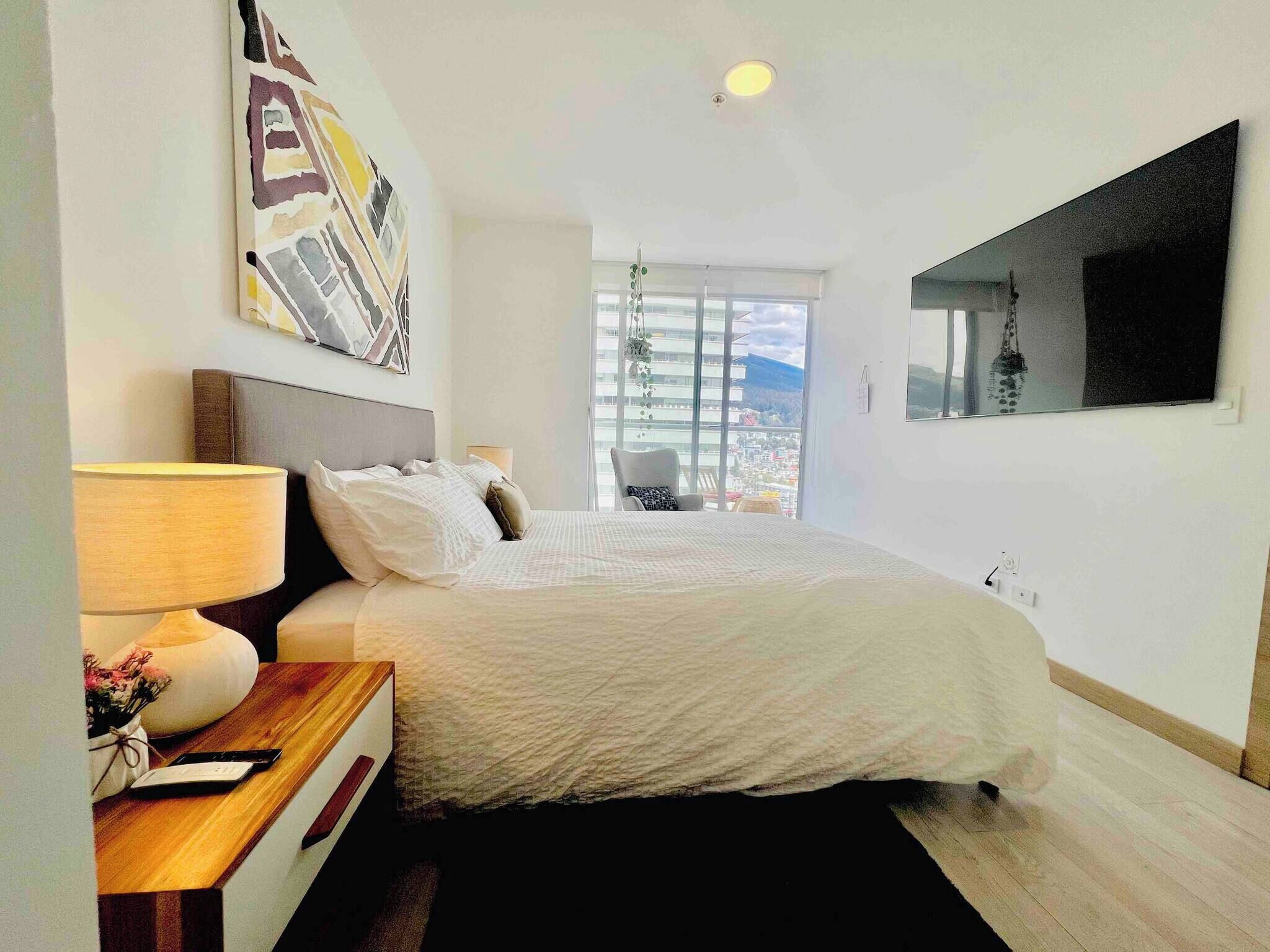 Apartamento, 1 habitación, balcón, vistas a la ciudad | 1 dormitorio