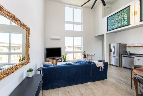 Downtown Clarksville Penthouse