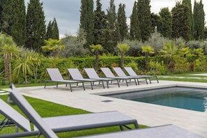 Pool - Modern apartment with private pool a few steps from lake garda (Padenghe Sul Garda)