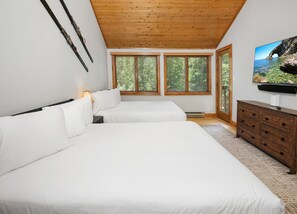 2 Schlafzimmer, Schreibtisch, Bügeleisen/Bügelbrett, WLAN