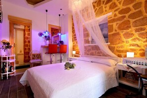 1 slaapkamer, een bureau, gratis wifi, beddengoed