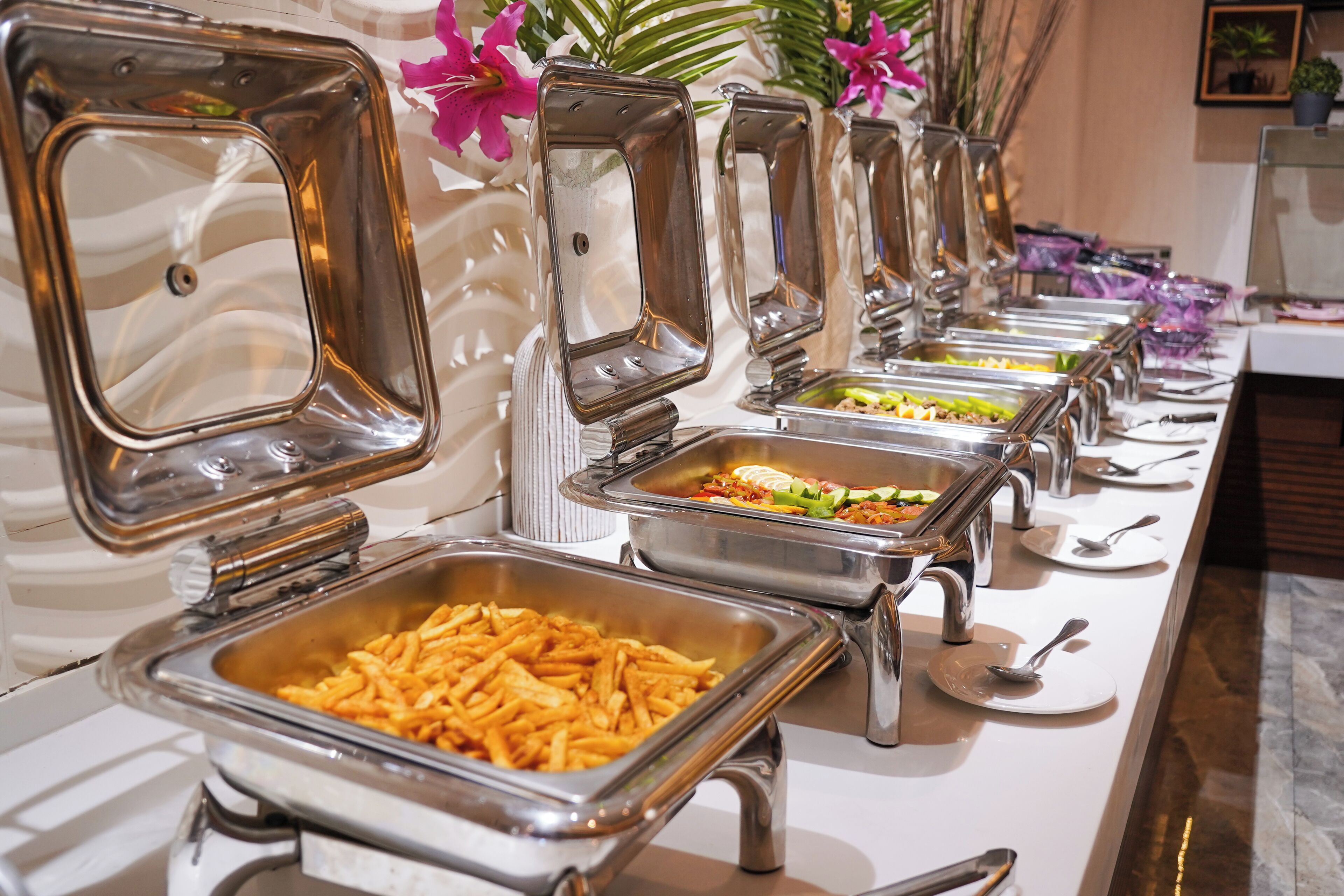 Daily buffet breakfast (SAR 44 per person)
