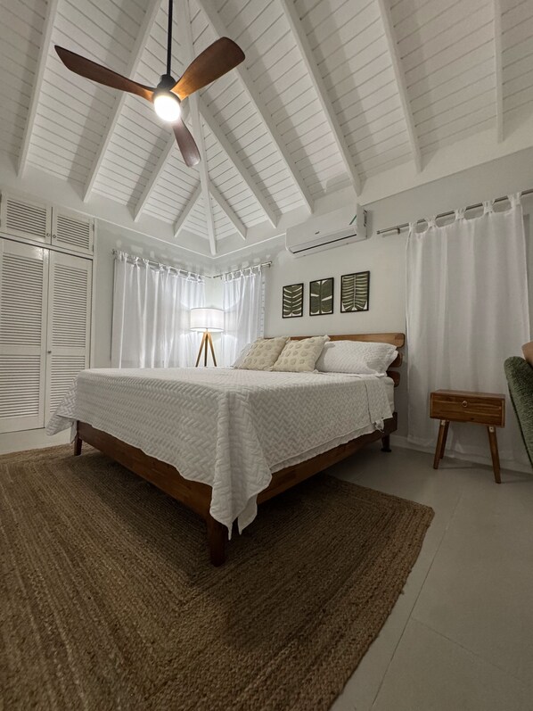 4 chambres, fer et planche à repasser, Wi-Fi, literie fournie