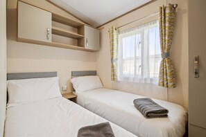 3 chambres, fer et planche à repasser, Wi-Fi gratuit, draps fournis