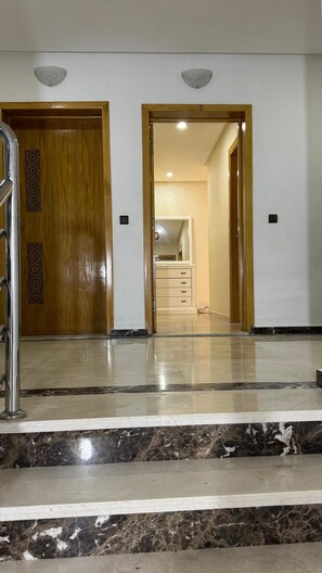 Interior - Luxurious, 5-min from the beach, Family-ready apartment in Mdiq -Fully Equipped. (M'diq)