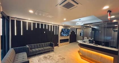 LIV Hotel Bronx
