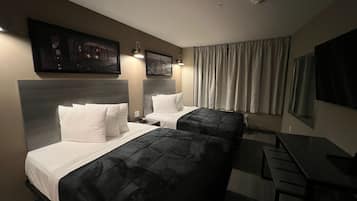 Comfort Double Room, 2 Queen Beds, Non Smoking | Desk, laptop workspace, soundproofing, free WiFi