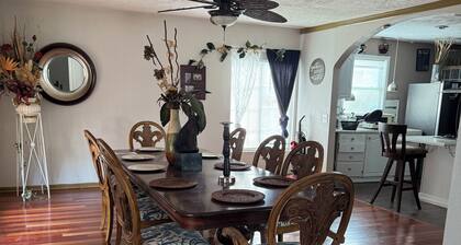 Spacious 7 bedroom house with WiFi, fitness room in brilliant Omaha.
