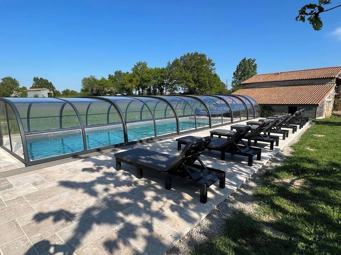 Seasonal outdoor pool