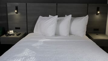 單人房 | 書桌、筆電工作空間、遮光布/窗簾、熨斗/熨衣板