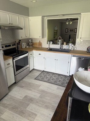 Microwave, oven, stovetop, dishwasher