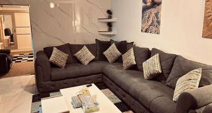 Cozy 1-bedroom apartment with WiFi, AC in awesome Swemeh