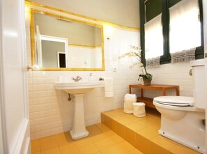 套房, 城市景观 | 浴室 | 淋浴设施、吹风机、毛巾、肥皂