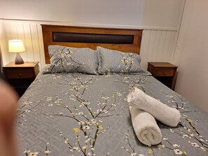 1 habitación, internet y ropa de cama 