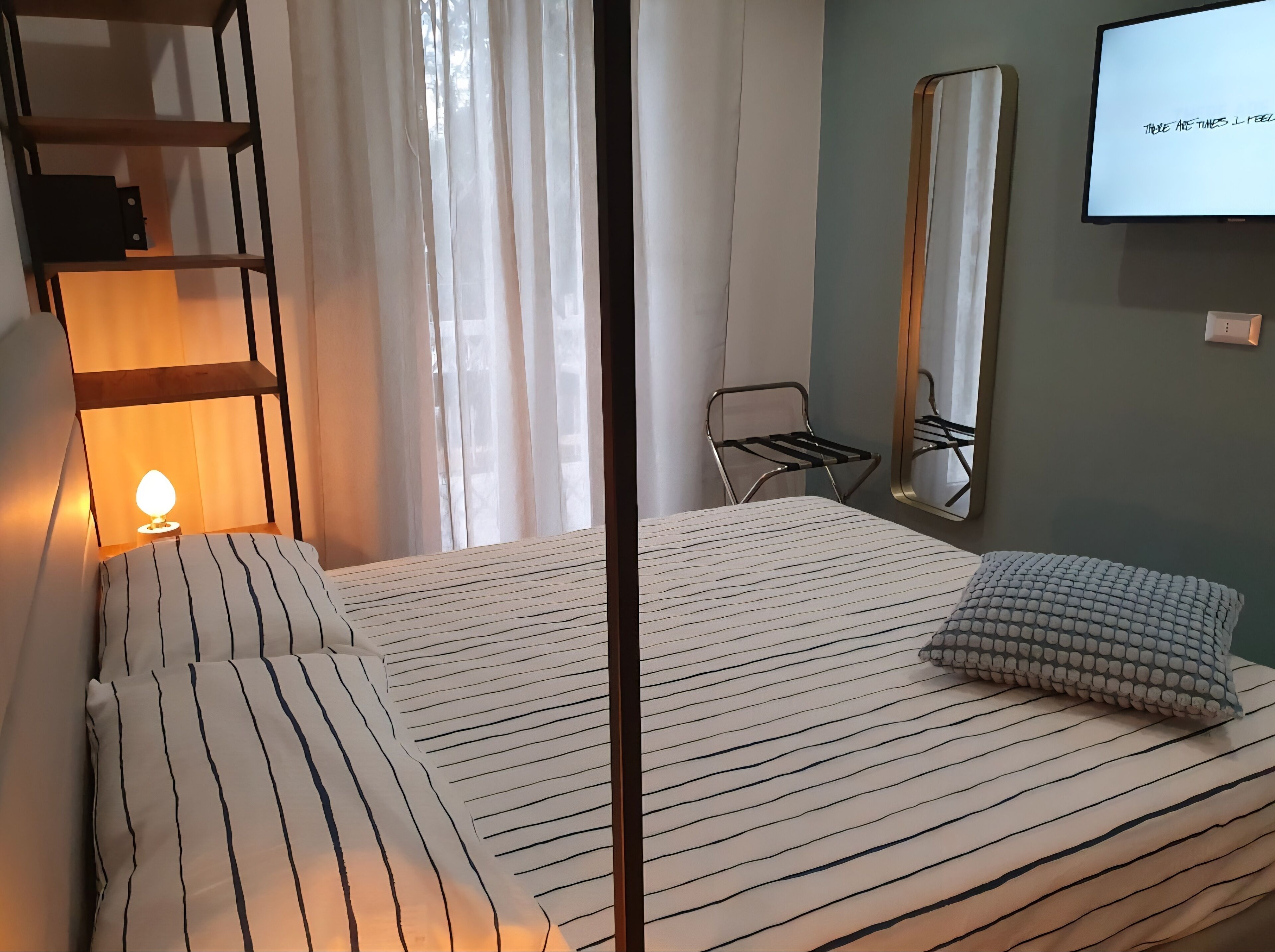 1 bedroom, travel crib, free WiFi, bed sheets