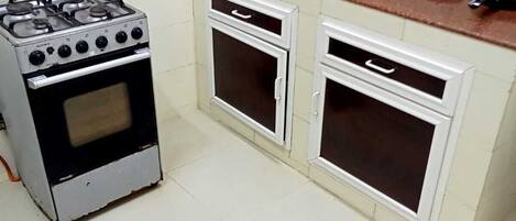 Two-Bedroom Apartment | Private kitchen