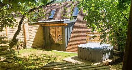 "Le Séchoir", Jacuzzi privé/ bùtisse du 18Úme siecle/ barbecue et jardin
