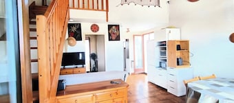 House 2 bedrooms with garden near beach