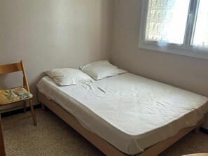 2 chambres, draps fournis