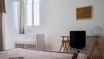 2 bedrooms, iron/ironing board