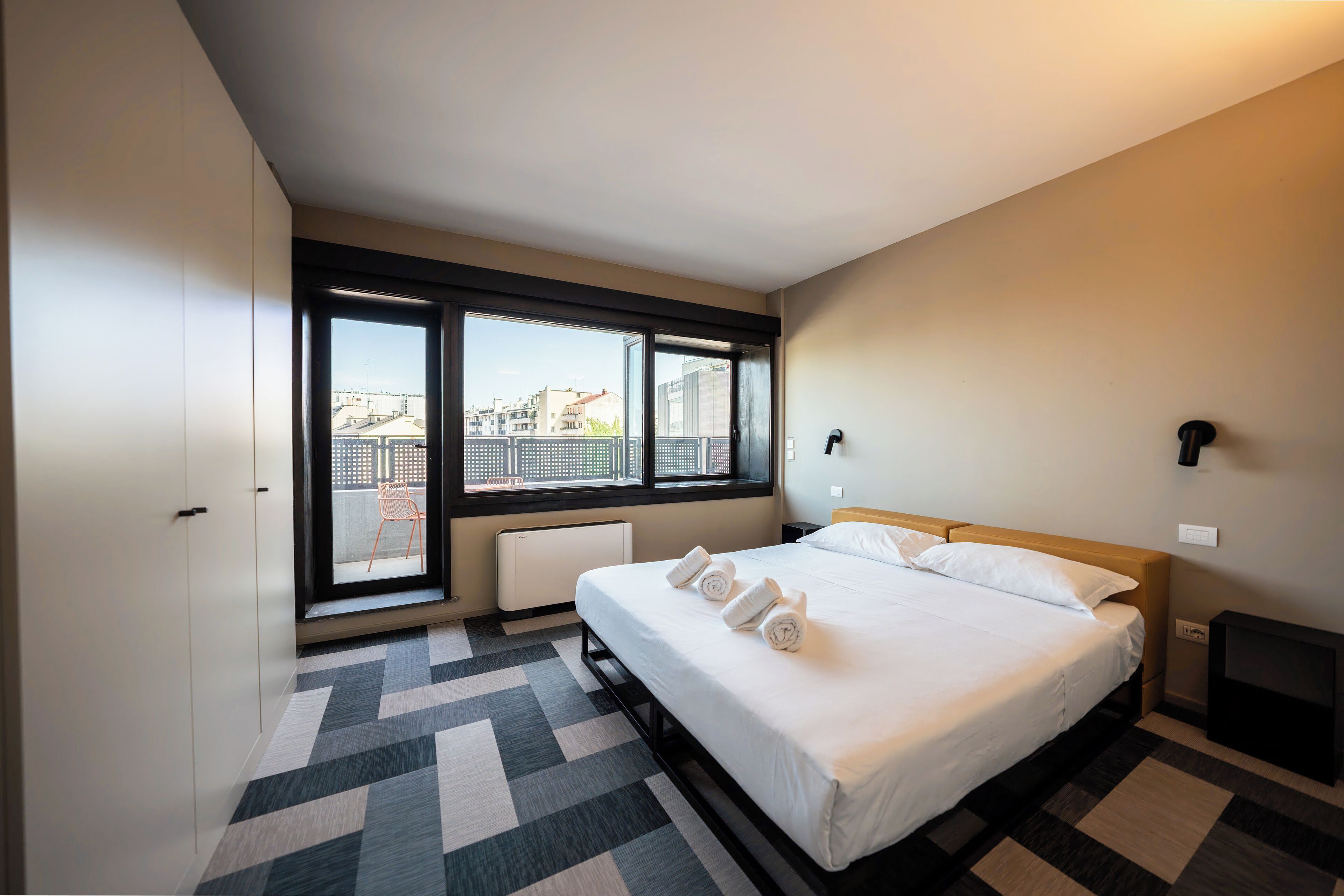 Chambres insonorisées, fer et planche à repasser, Wi-Fi gratuit