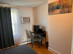 3 habitaciones, tabla de planchar con plancha y wifi gratis 