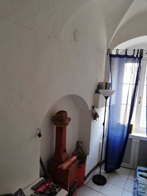 Interior - Madonnina house in the center of San Remo just 5min walk from the sea (Sanremo)