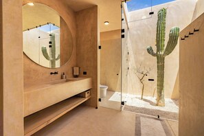 Shower, towels, soap, toilet paper - NEW Casa Vistas by Cardones Luxury & Nature (El Sargento)