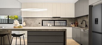 Elegant Designer House - Family & Pet Friendly