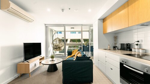 2BR Apartment on Balfours Way