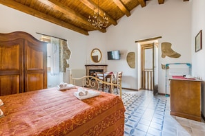 1 soverom, strykejern/-brett, wi-fi og sengetøy