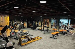 Room, Multiple Bedrooms, Balcony, Pool View | Fitness studio - Room-peaceful Retreat in Cebu City - Gue (Cebu City)