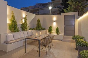 Outdoor dining -  Natural Harmony - Luxury Studio Oasis & Hot Tub (Rodos)