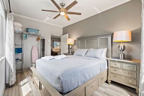 2 chambres, fer et planche à repasser, Wi-Fi gratuit, draps fournis