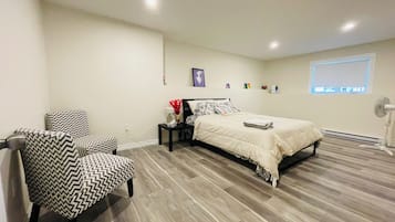 2 habitaciones, tabla de planchar con plancha y wifi gratis