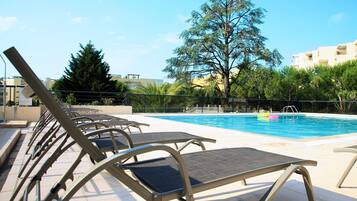 Apartment | Pool | Outdoor pool, a heated pool