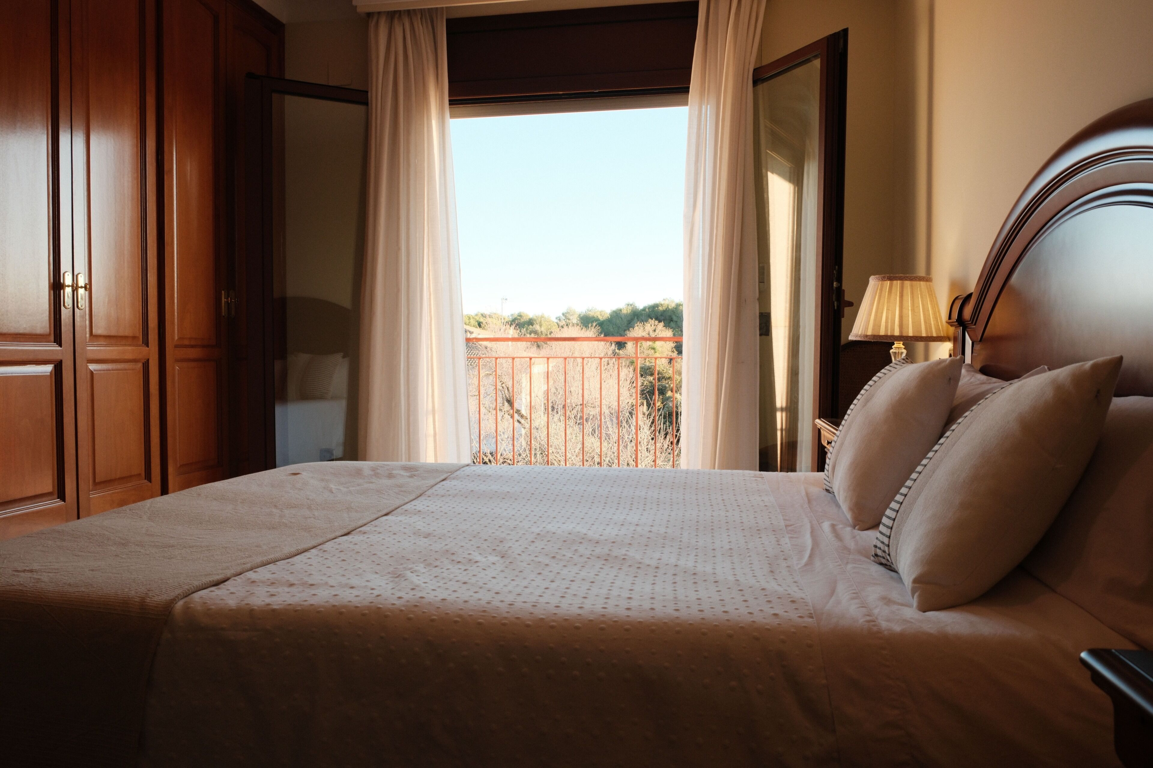 5 bedrooms, iron/ironing board, travel crib, free WiFi