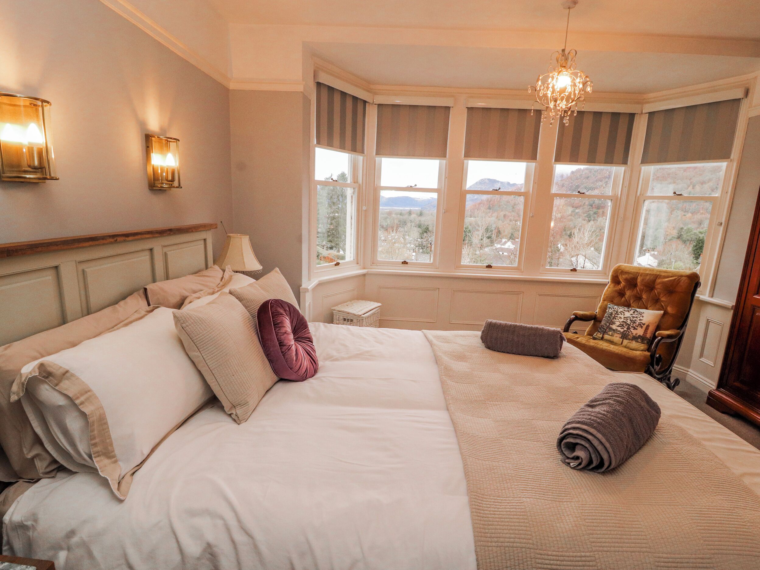 Cottage | Interior