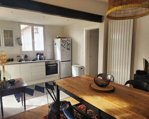 Four, plaque de cuisson