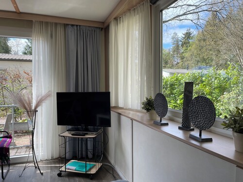 Cozy chalet with sauna: the Veluwe Flirt