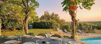 Les Hauts de Bezouce, private pool, views and calm