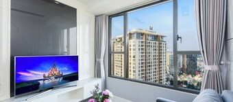 SaigonRise CDB-Apartment free Pool