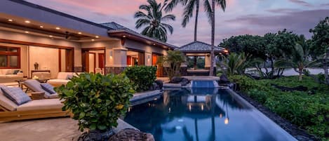 Studio (4 Bedrooms) | Piscine